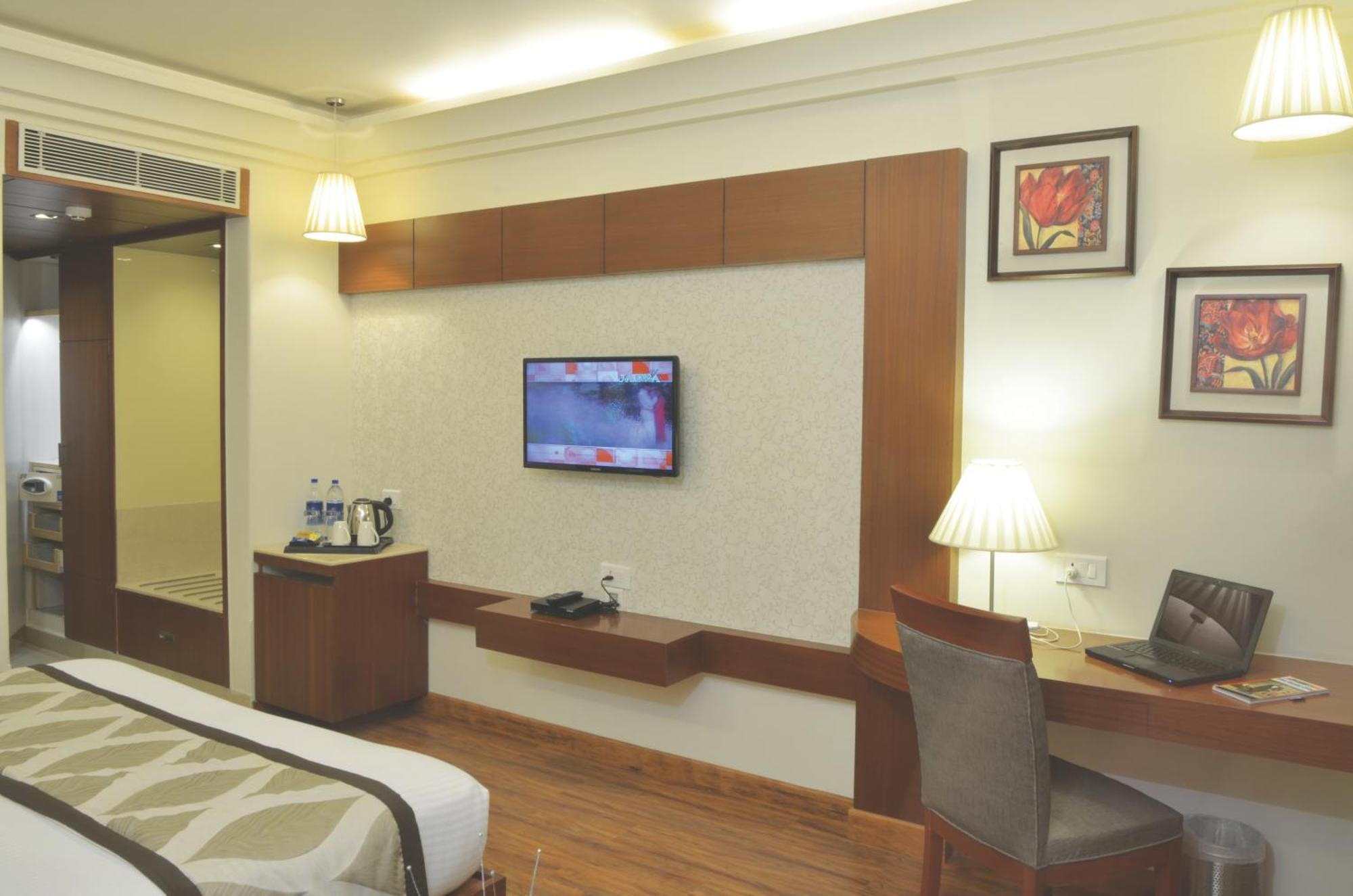 Hotel Regent Grand New Delhi Exteriör bild