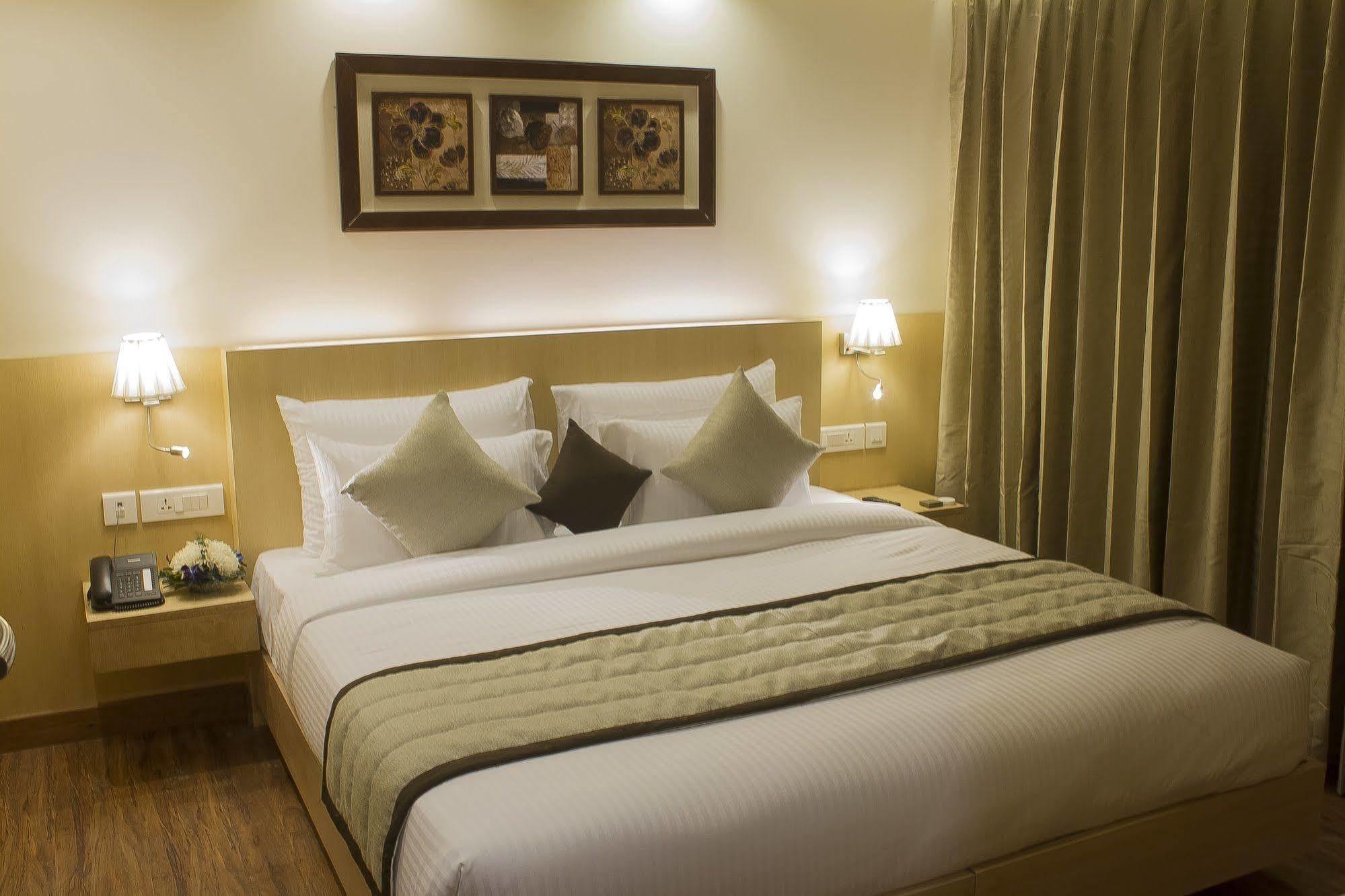 Hotel Regent Grand New Delhi Exteriör bild